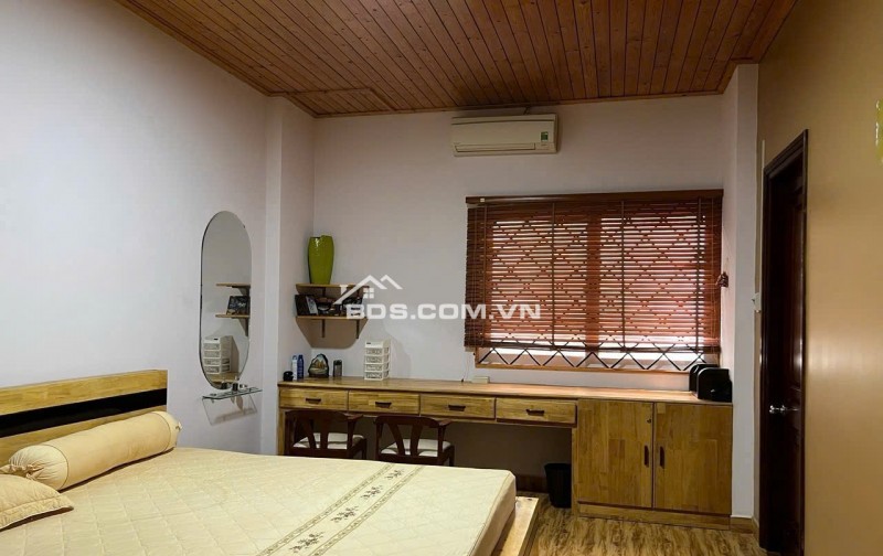 Bán biệt thự đẹp khu Thoại Ngọc Hầu – Nha Trang  256m² – giá 22 tỷ TL